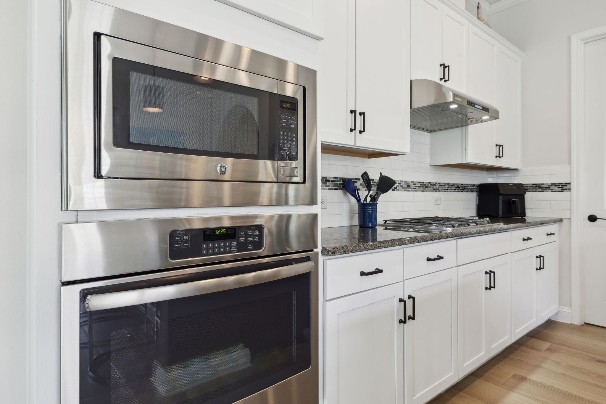 Wall Ovens - Oven/Microwave