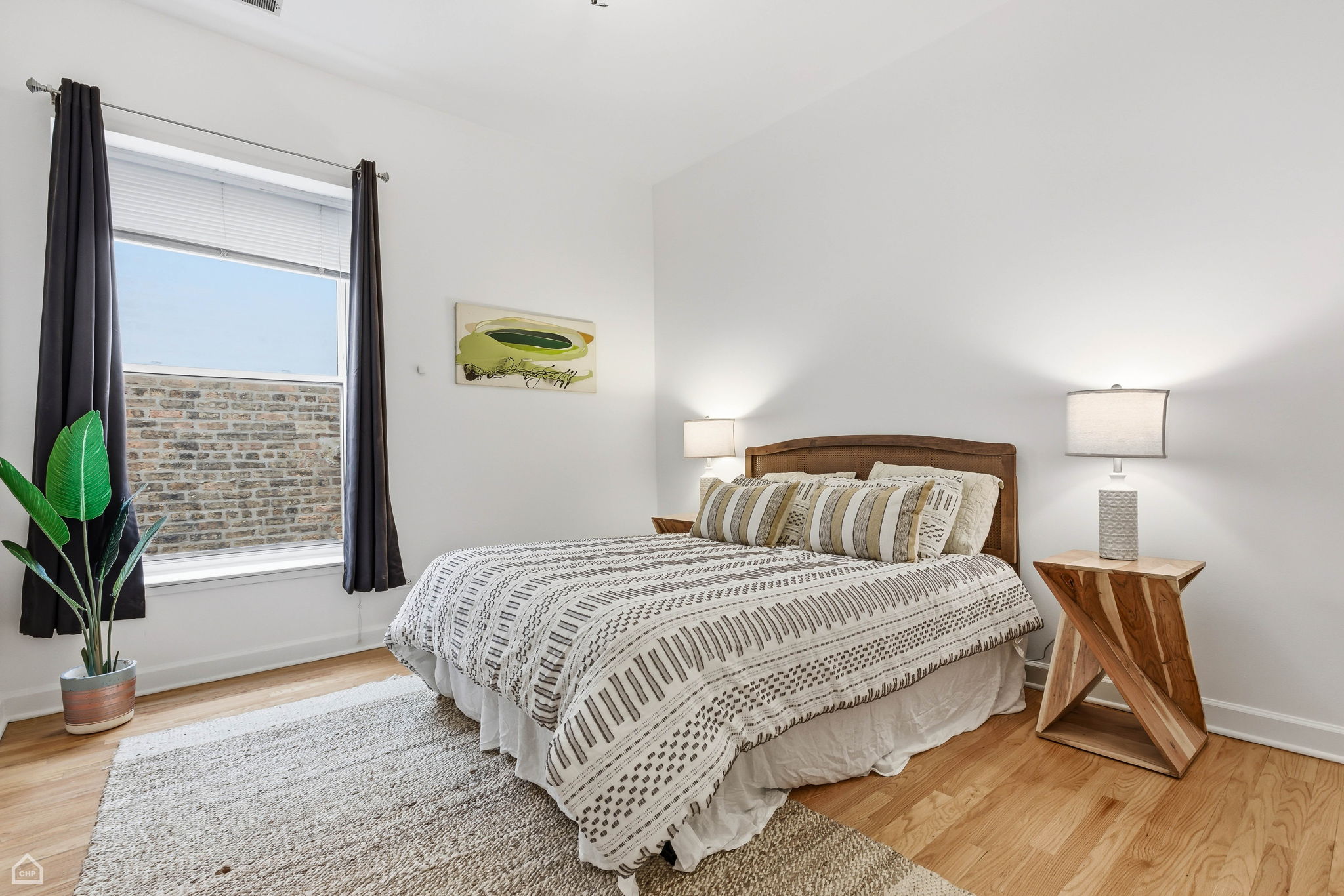 2833 N Burling St 3E - Andrew Wendt_CHP2026_015