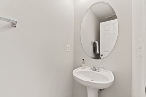  Photo 35