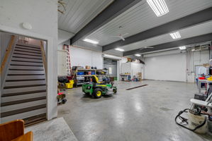  Photo 45