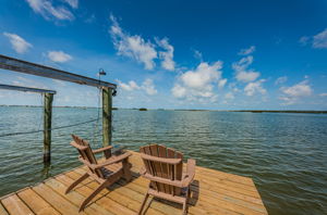 Dock 2