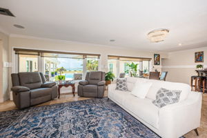 Living Room 4