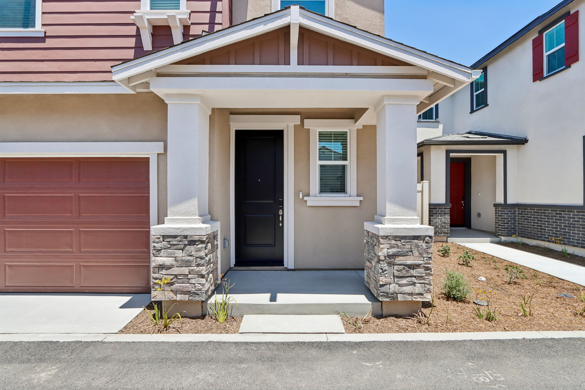 Socal - Prado - 28350 Via Alella Temecula CA 92591 - 004