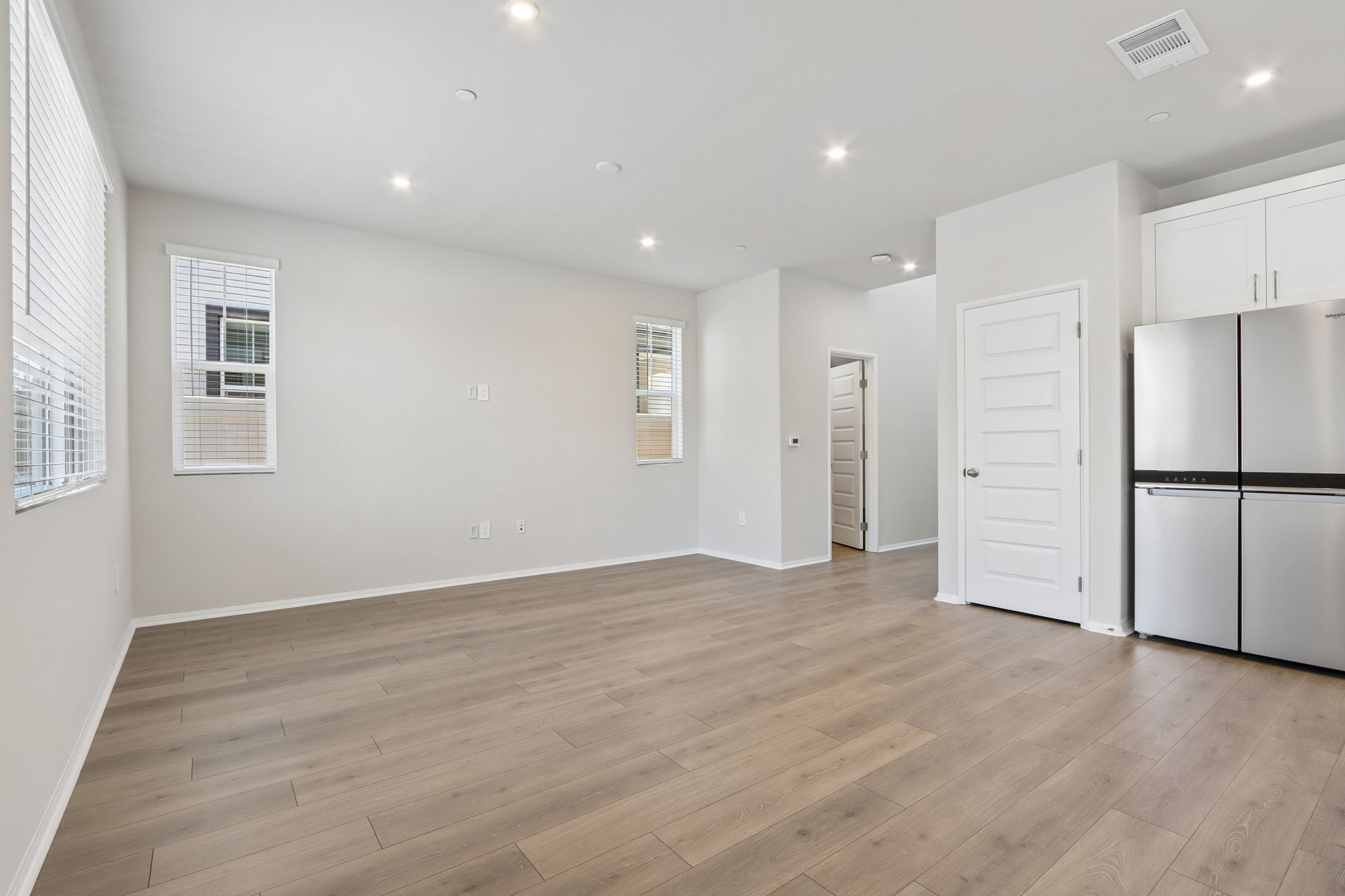 Socal - Prado - 28350 Via Alella Temecula CA 92591 - 007