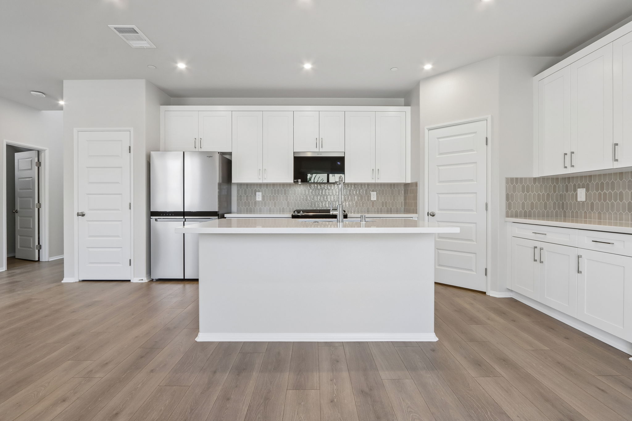Socal - Prado - 28350 Via Alella Temecula CA 92591 - 012