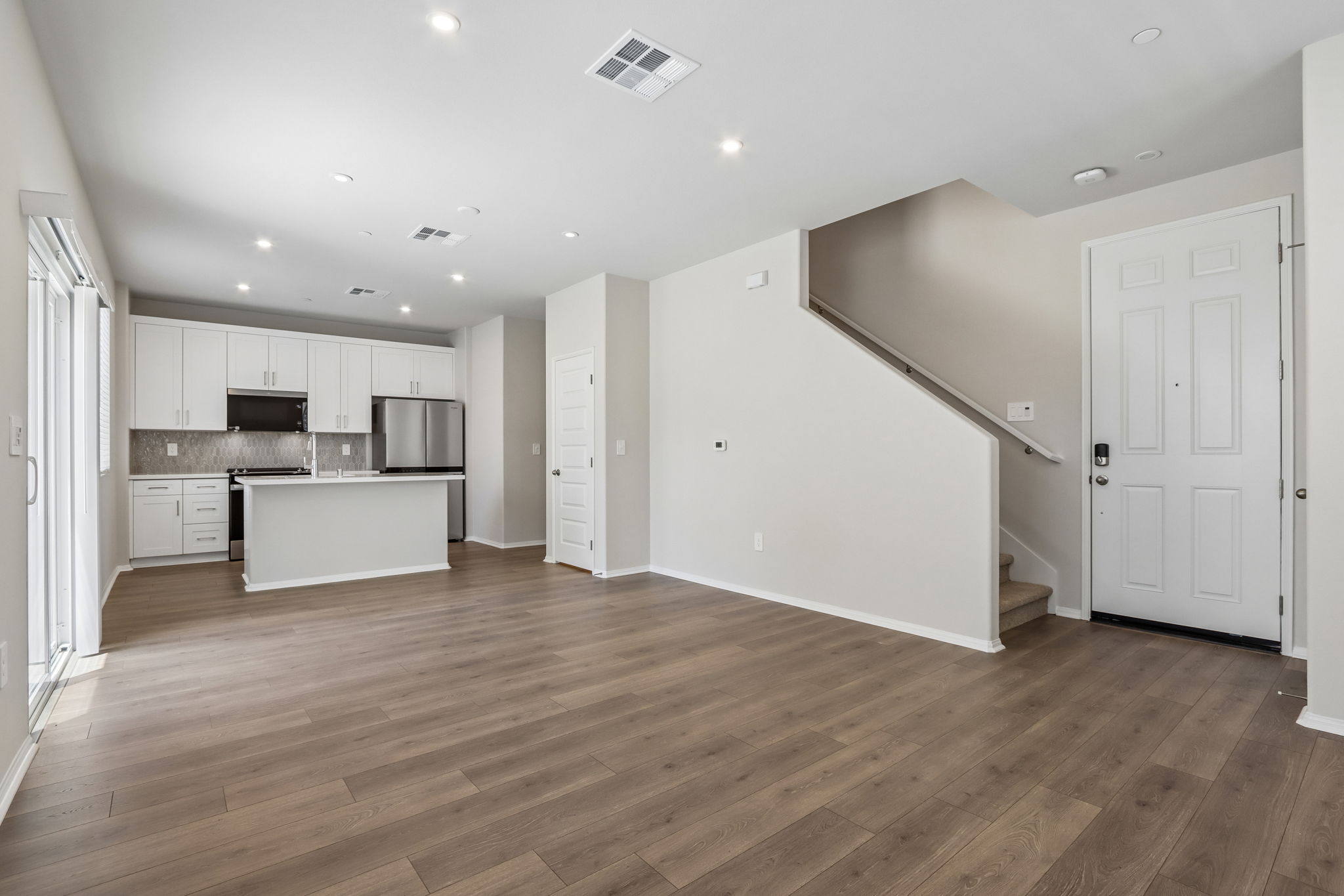 Socal - Prado - 28353 Via Alella Temecula CA 92591 - 006