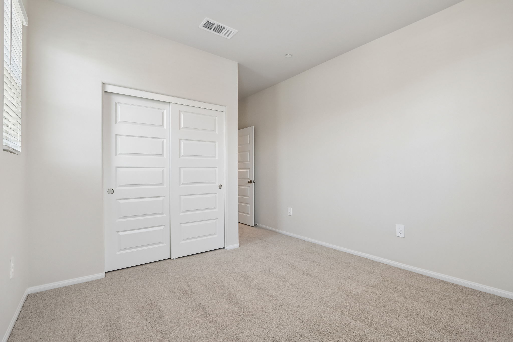 Socal - Prado - 28353 Via Alella Temecula CA 92591 - 019
