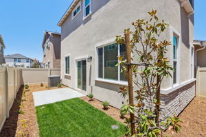 Socal - Prado - 28353 Via Alella Temecula CA 92591 - 030