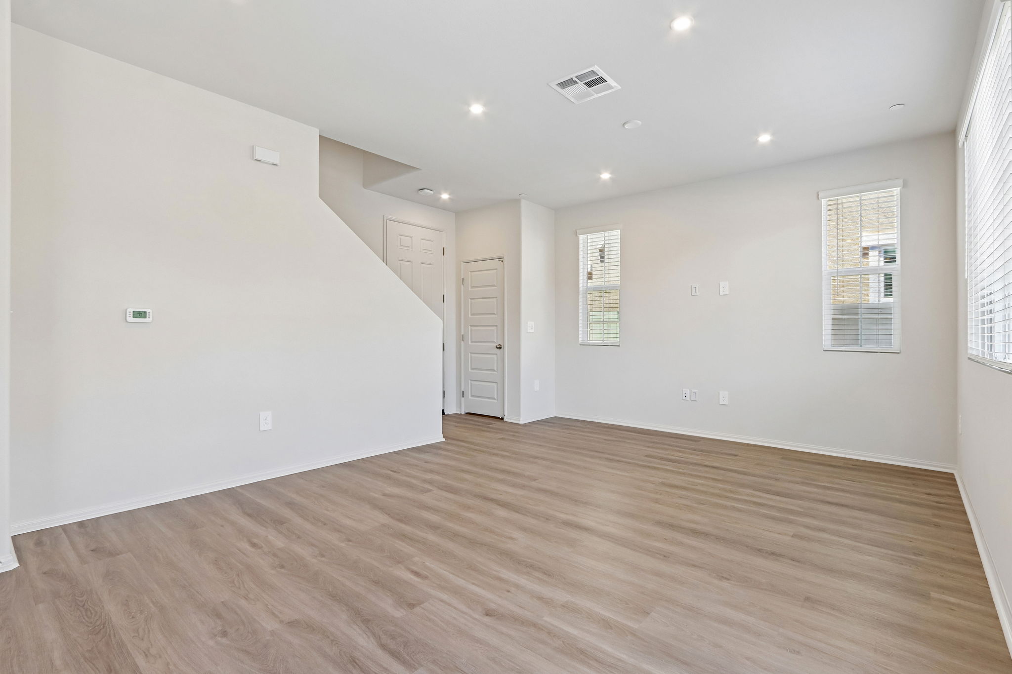 Socal - Prado - 28358 Via Alella Temecula CA 92591 - 005