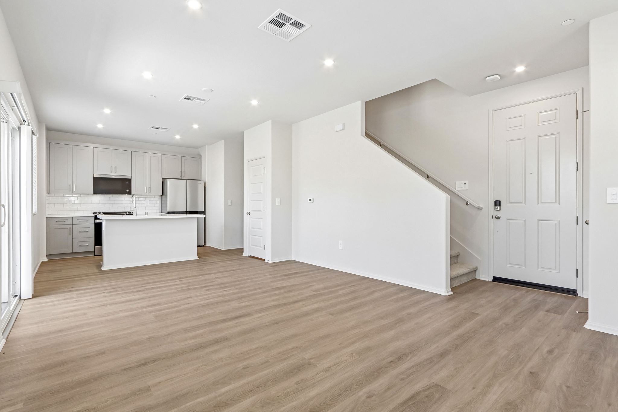 Socal - Prado - 28358 Via Alella Temecula CA 92591 - 006