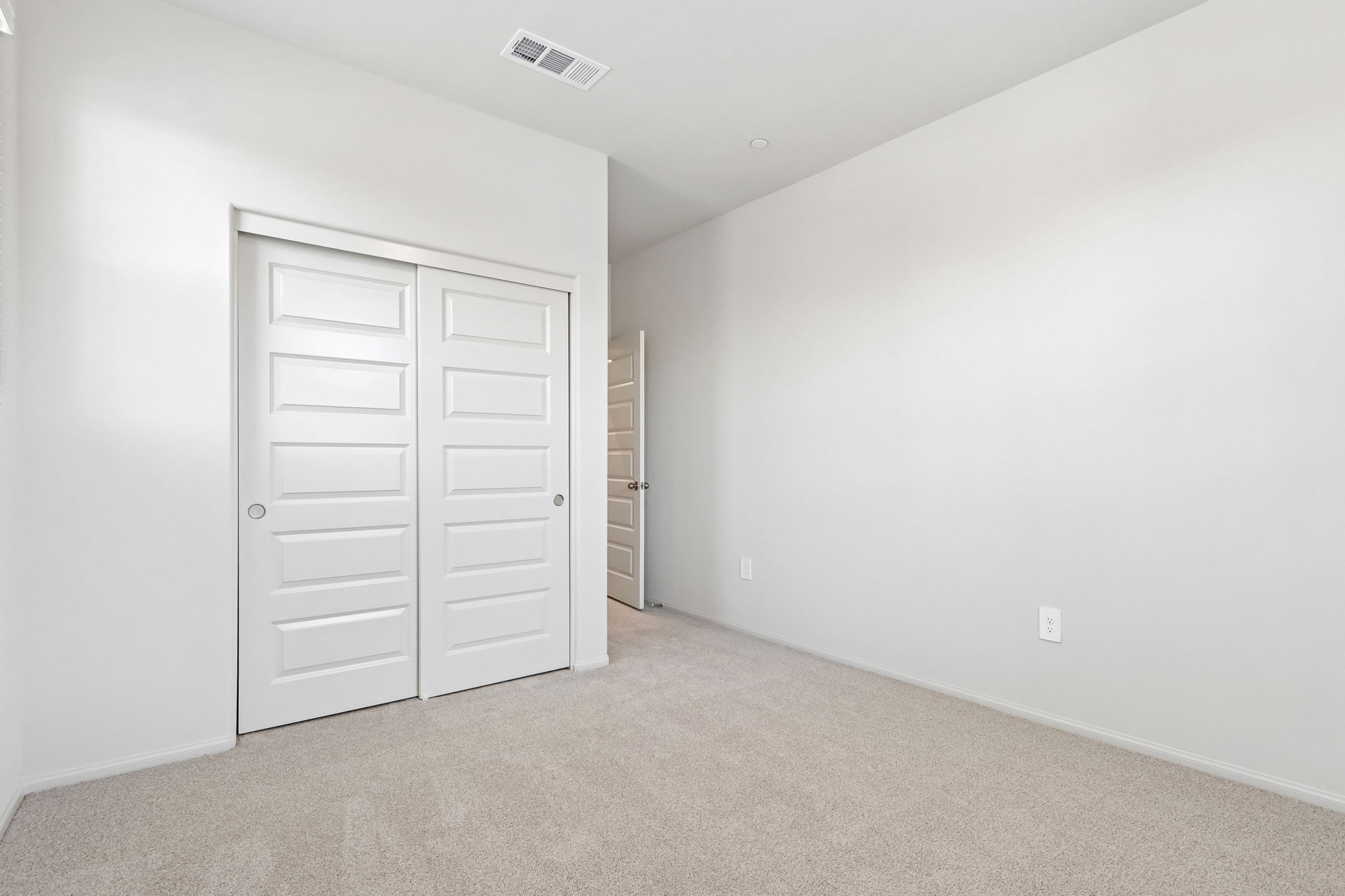 Socal - Prado - 28358 Via Alella Temecula CA 92591 - 019