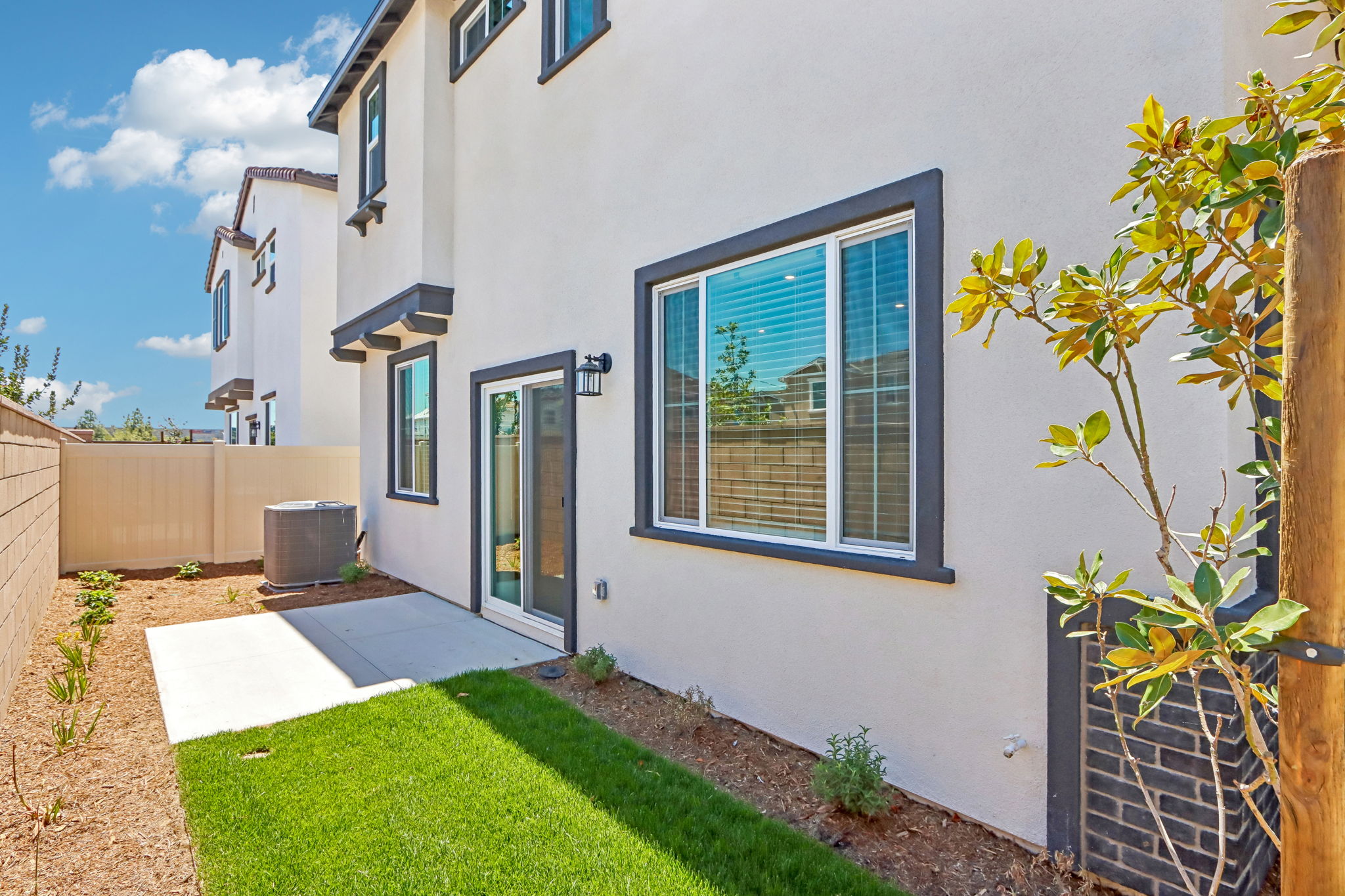 Socal - Prado - 28358 Via Alella Temecula CA 92591 - 029