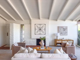 06 - Living Room