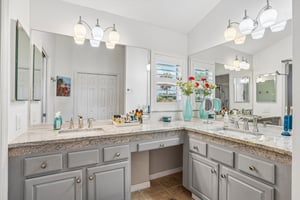 Grant Way-S2504-030.jpg