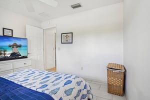 Grant Way-S2504-035.jpg