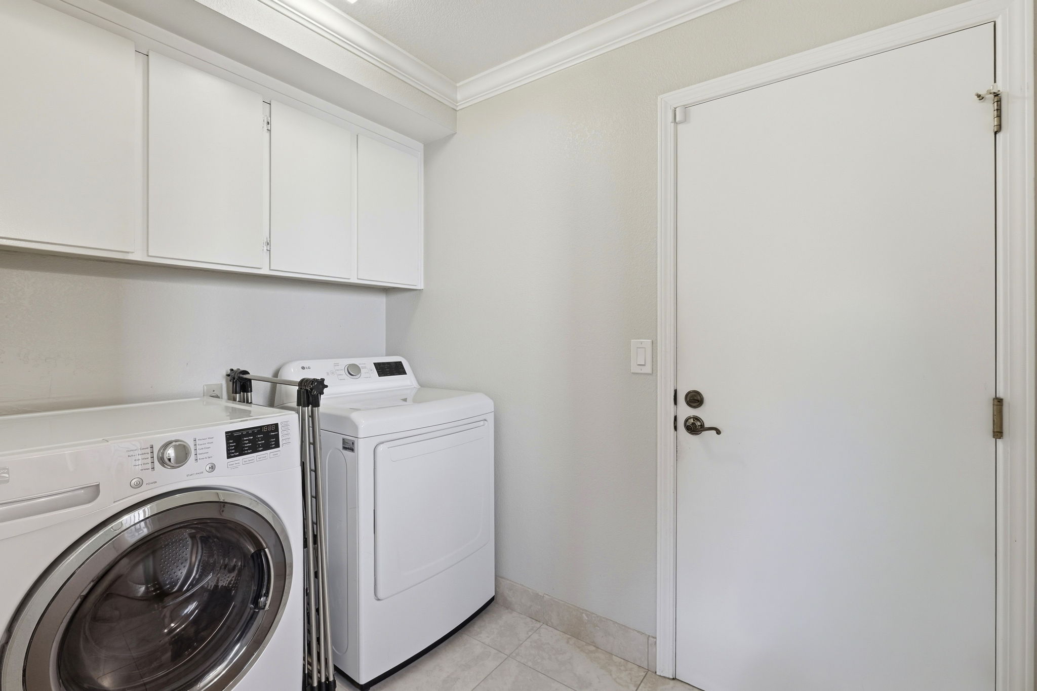 037_F8_2839 Rockridge Dr
