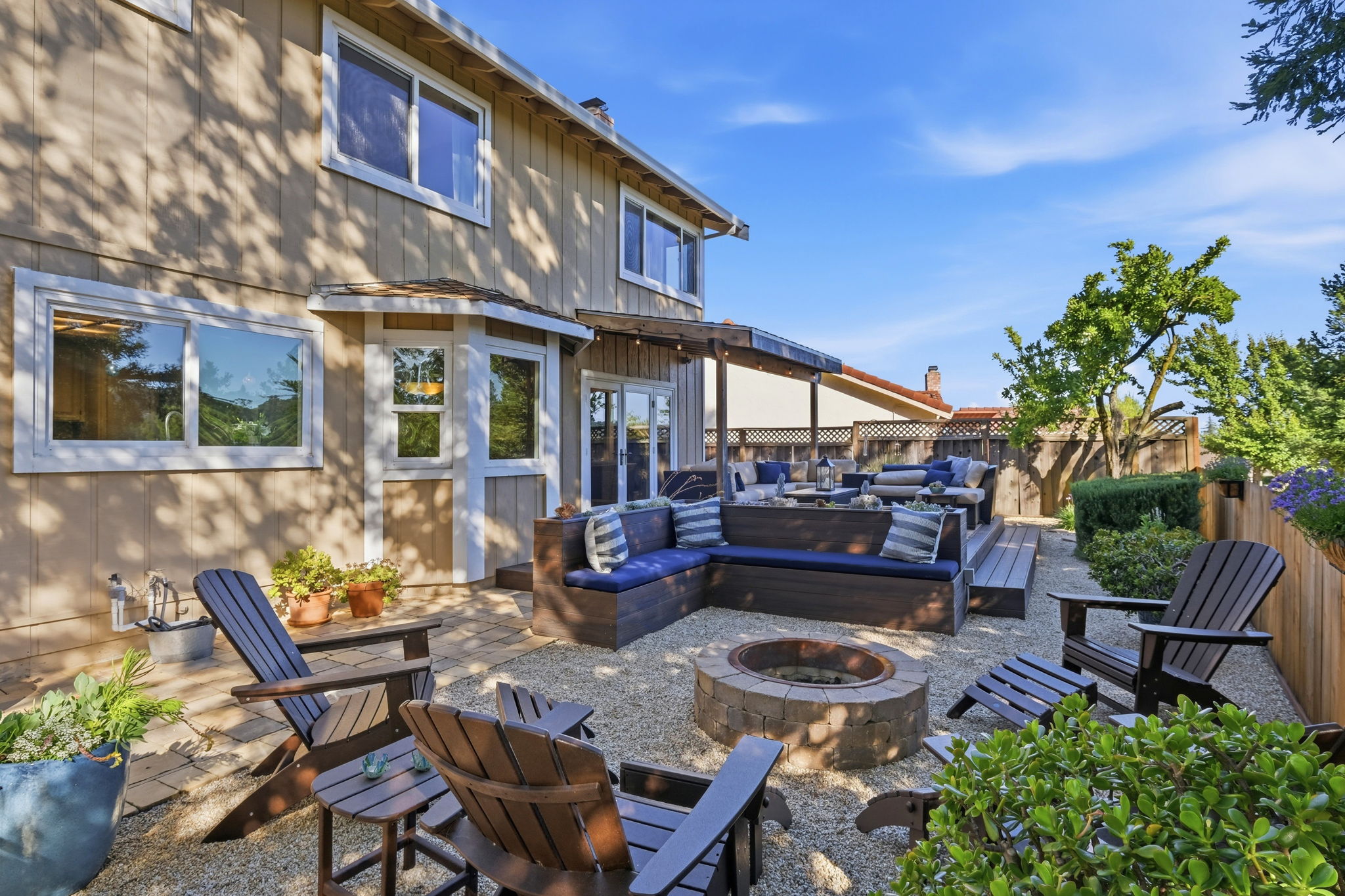 046_F8_2839 Rockridge Dr