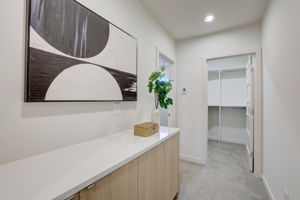 SW Yancy St A-022
