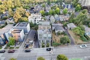 SW Yancy St A-044