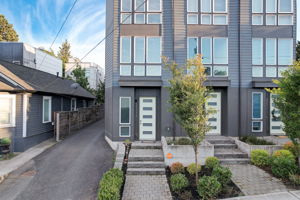 SW Yancy St A-038
