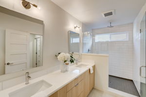 SW Yancy St A-027