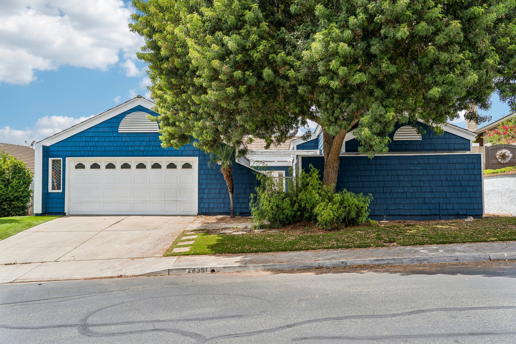 Lakewood Dr-S1408-002.jpg