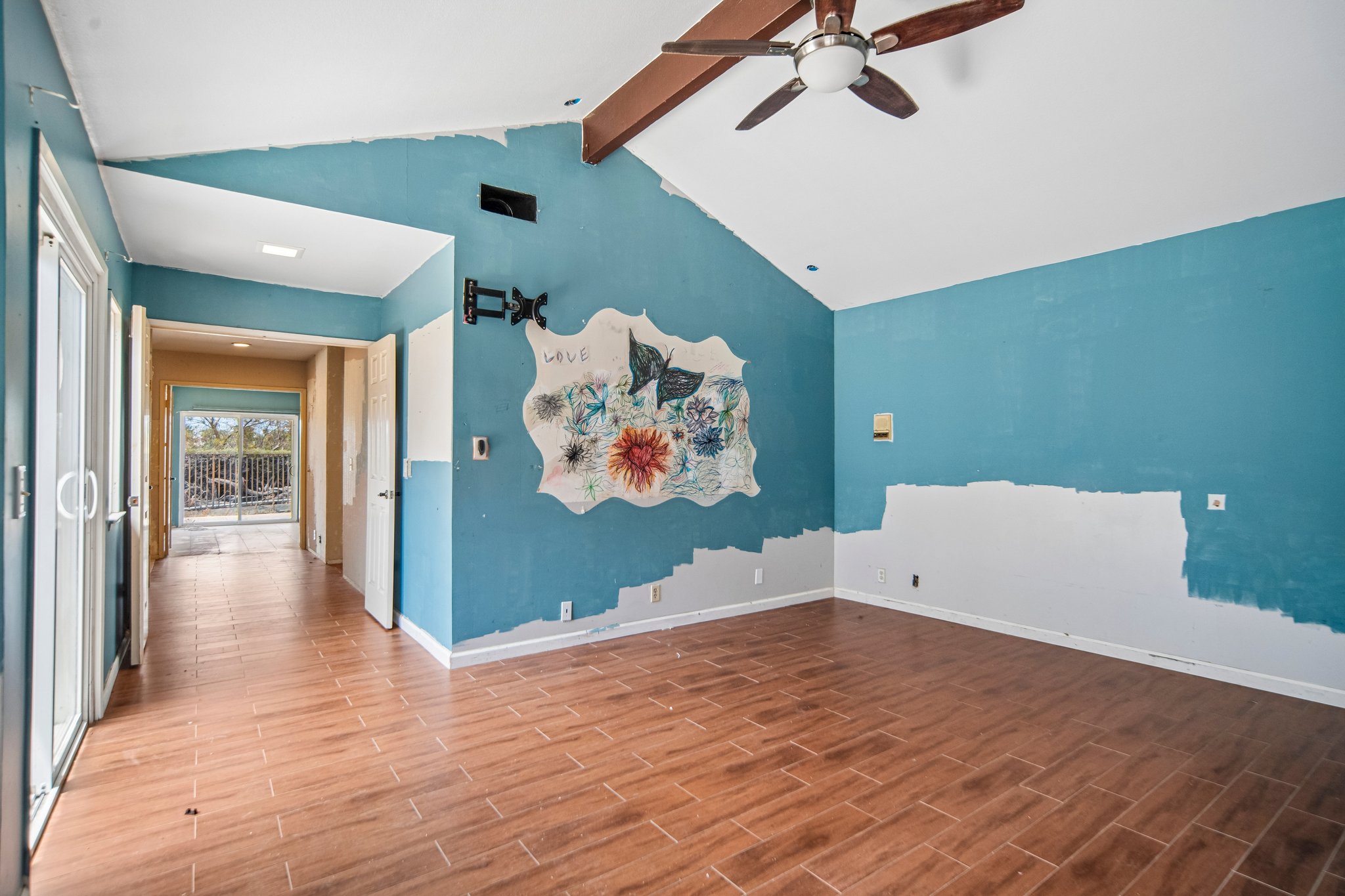 Lakewood Dr-S1408-027.jpg