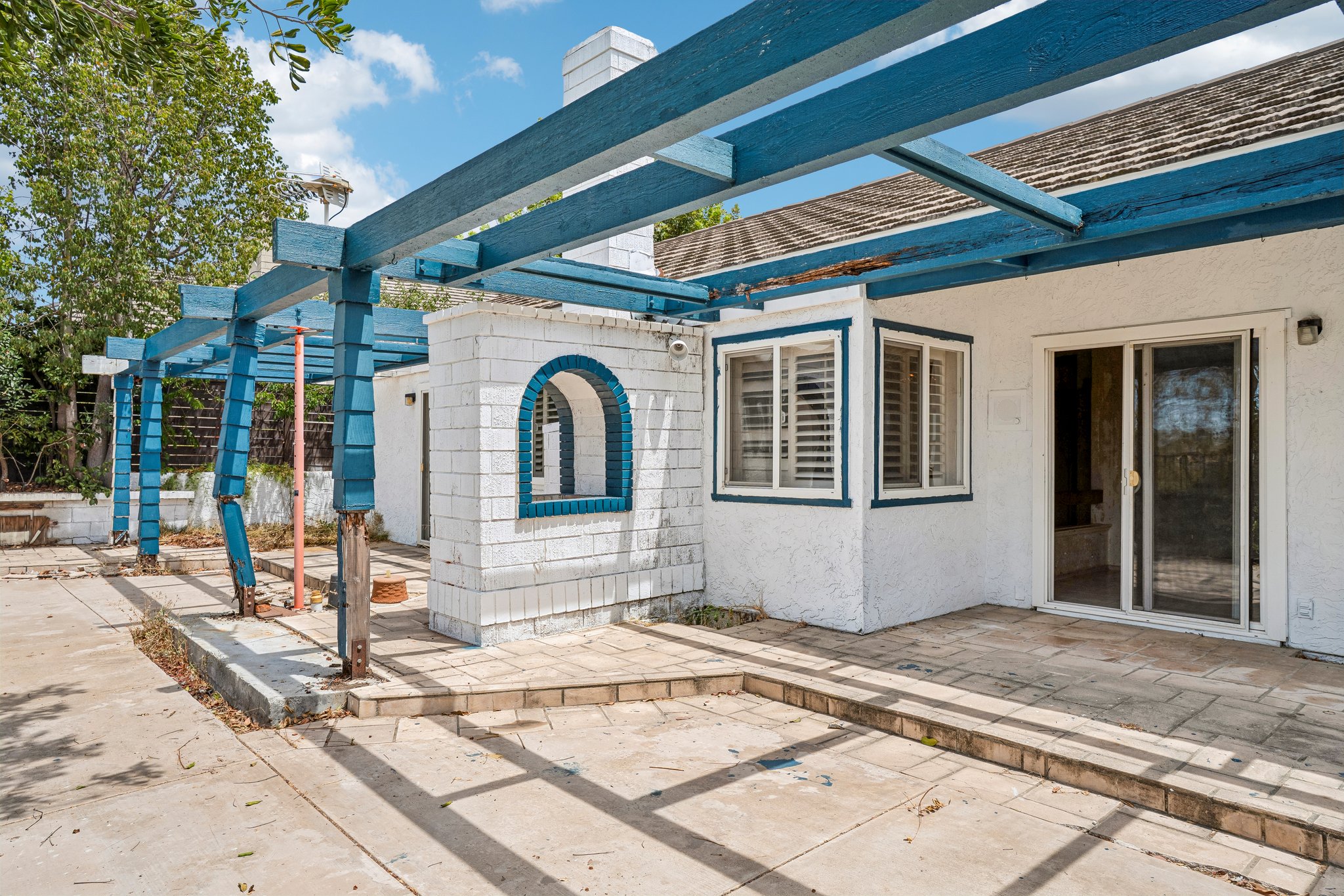 Lakewood Dr-S1408-038.jpg