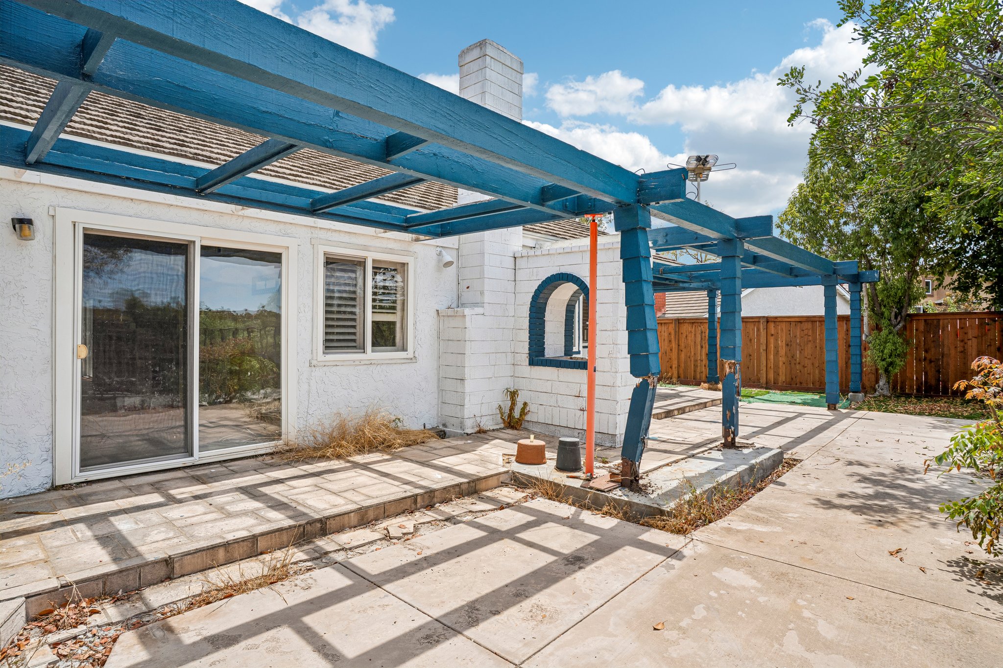 Lakewood Dr-S1408-039.jpg