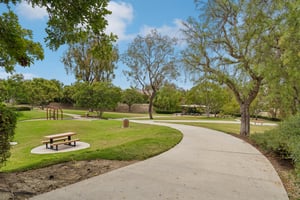 Lakewood Dr-1408-904.jpg