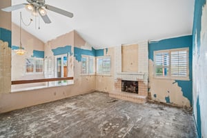 Lakewood Dr-S1408-004.jpg