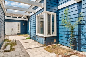 Lakewood Dr-S1408-036.jpg