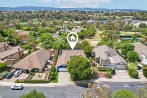Lakewood Dr-S1408-042.jpg