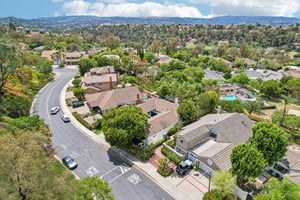 Lakewood Dr-S1408-043.jpg