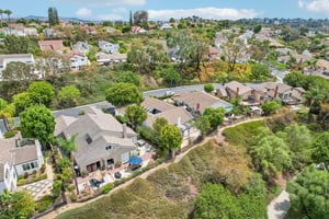 Lakewood Dr-S1408-044.jpg