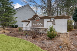 384 Briandwood Dr, Newnan, GA 30265, USA Photo 26