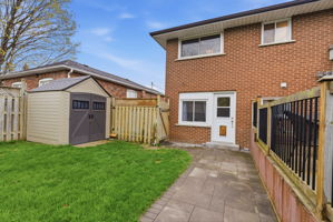  Photo 102