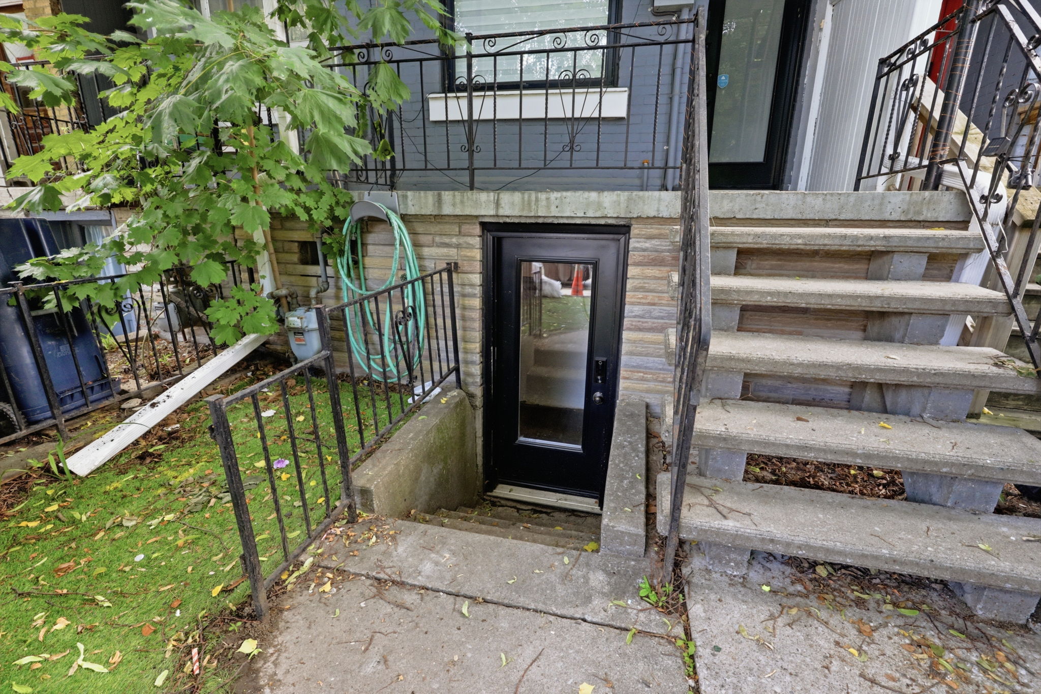 Property in Toronto — delivered property photograph 2