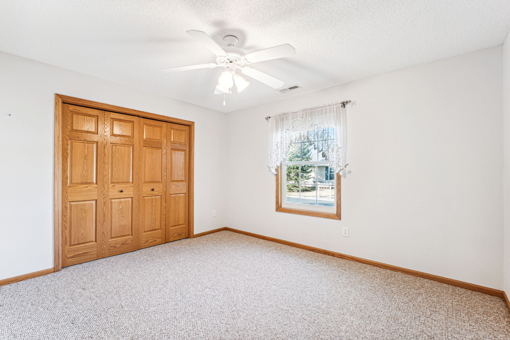 18_Interior