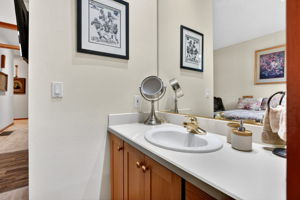  Photo 52