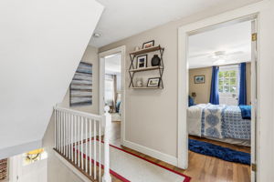  Photo 37
