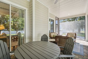 Screened-in Porch