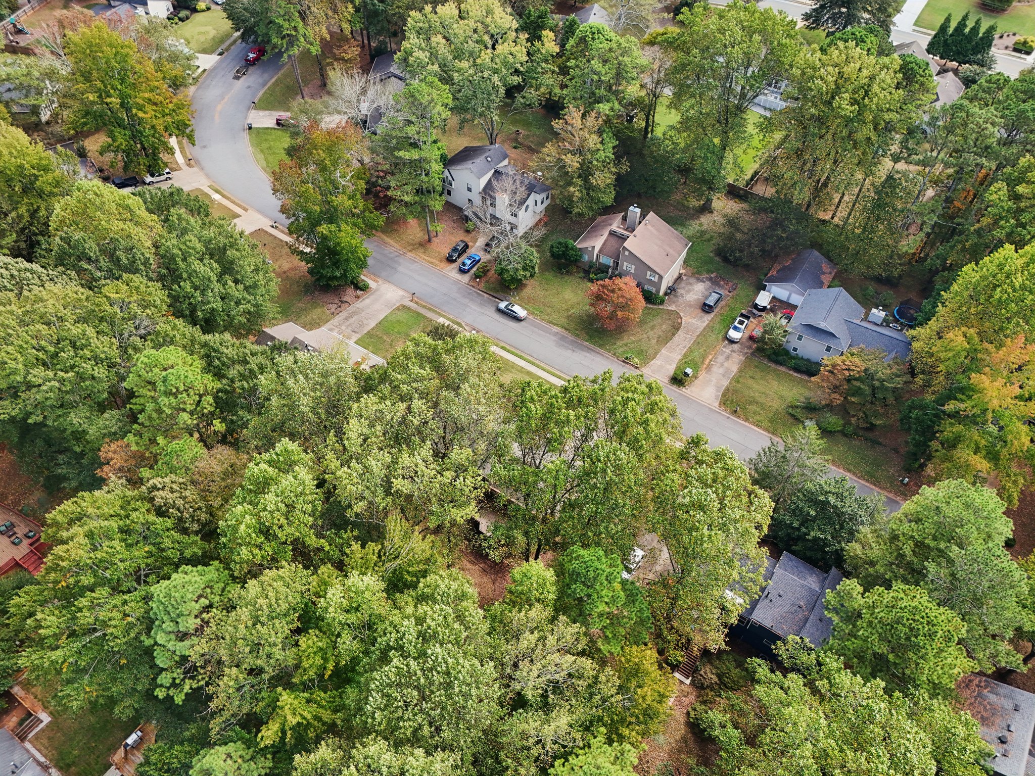 Forest Chase Dr-S2210-065.jpg