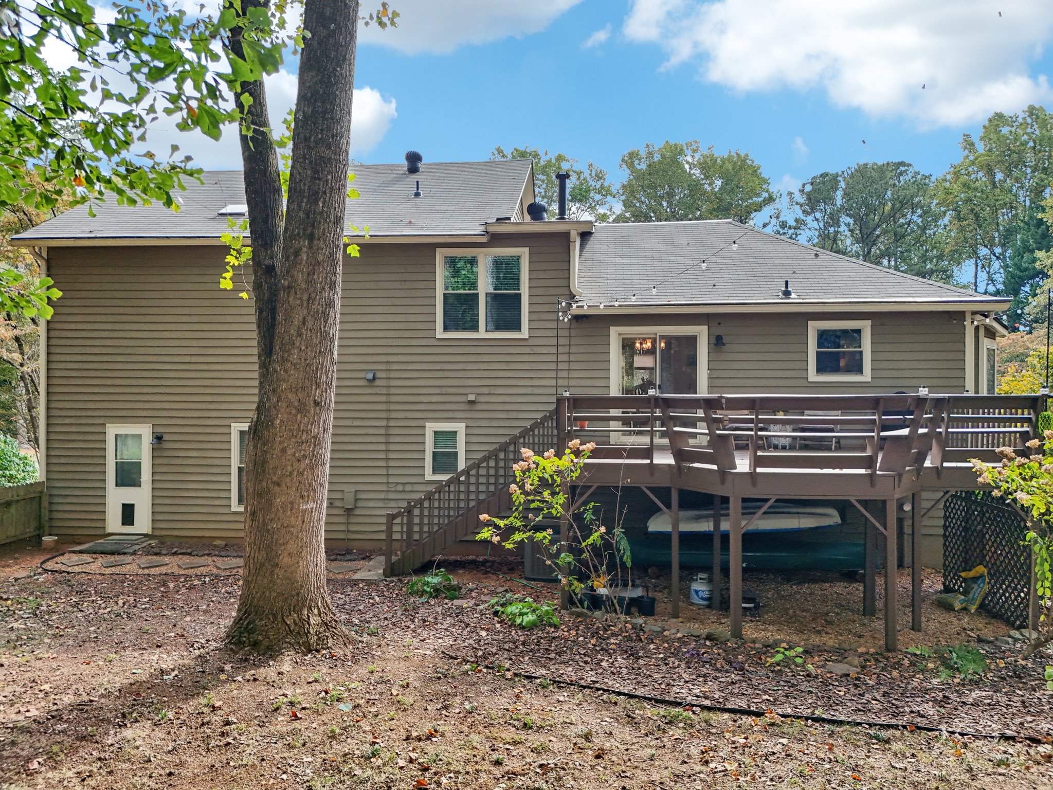 Forest Chase Dr-S2210-072.jpg