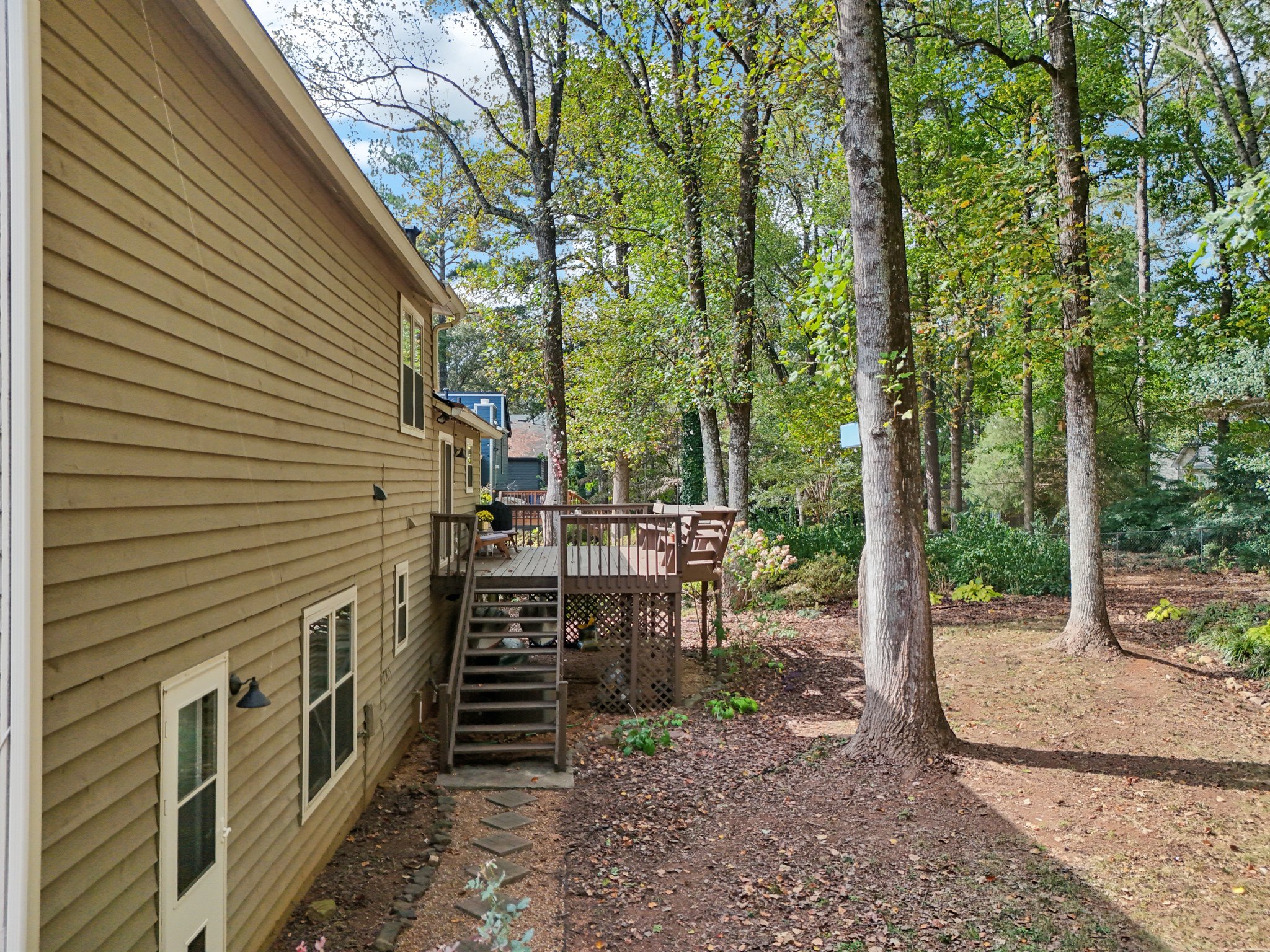 Forest Chase Dr-S2210-074.jpg