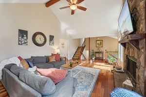 Forest Chase Dr-S2210-010.jpg