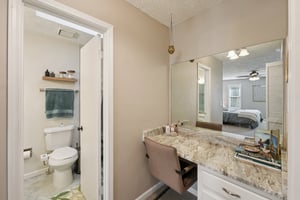 Forest Chase Dr-S2210-037.jpg