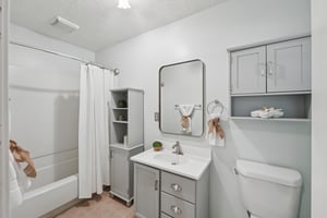 Forest Chase Dr-S2210-044.jpg