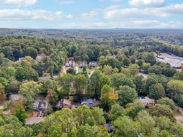 Forest Chase Dr-S2210-062.jpg