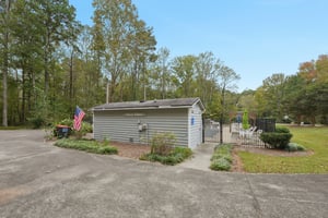 Forest Chase Dr-2210-905.jpg